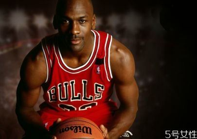 喬丹的經(jīng)典語錄有哪些呢 為什么喬丹被認(rèn)為無法超越 喬丹的經(jīng)典語錄有哪些呢 為什么喬丹被認(rèn)為無法超越