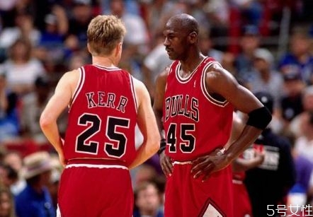 喬丹的經(jīng)典語錄有哪些呢 為什么喬丹被認(rèn)為無法超越 喬丹的經(jīng)典語錄有哪些呢 為什么喬丹被認(rèn)為無法超越