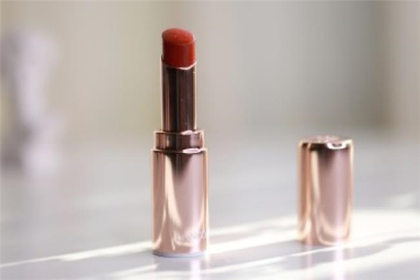 蘭蔻168口紅試色 蘭蔻168和196那個好看 蘭蔻168口紅試色 蘭蔻168和196那個好看