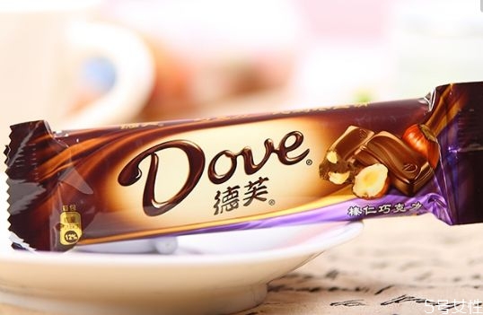 德芙巧克力對(duì)市場(chǎng)的需求 德芙對(duì)廣告拍攝不同理解 德芙巧克力對(duì)市場(chǎng)的需求 德芙對(duì)廣告拍攝不同理解