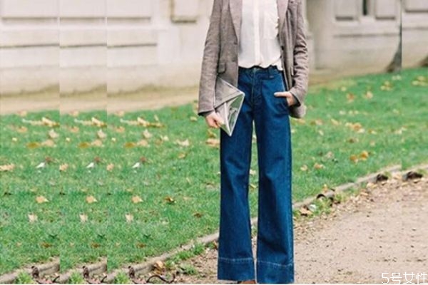 小西裝如何搭配顯年輕 小西裝和褲子怎么搭配 小西裝如何搭配顯年輕 小西裝和褲子怎么搭配