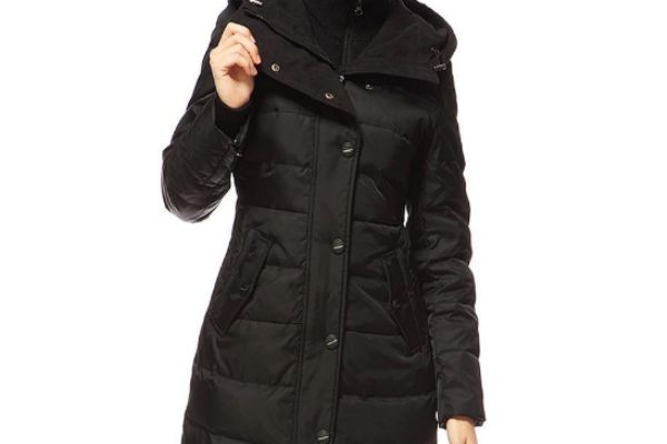 羽絨服怎么穿不土氣 羽絨服顏色選擇 羽絨服怎么穿不土氣 羽絨服顏色選擇