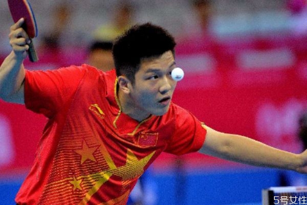 為什么乒乓球是中國國球 乒乓球拍一面紅色一面黑色 為什么乒乓球是中國國球 乒乓球拍一面紅色一面黑色