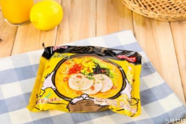 湯達(dá)人為什么會(huì)這么成功 湯達(dá)人為什么那么貴 湯達(dá)人為什么會(huì)這么成功 湯達(dá)人為什么那么貴