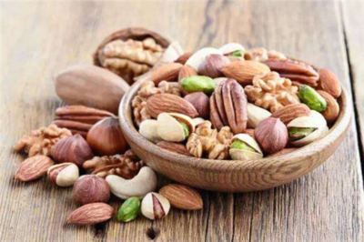 老年人吃什么堅果好 老年人吃堅果的作用