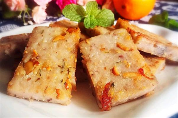 芋頭糕蒸多久能熟 芋頭糕沒熟能吃嗎 芋頭糕蒸多久能熟 芋頭糕沒熟能吃嗎