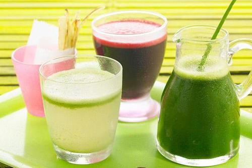 喝苦瓜汁會(huì)影響月經(jīng)嗎 苦瓜汁和什么搭配好 喝苦瓜汁會(huì)影響月經(jīng)嗎 苦瓜汁和什么搭配好