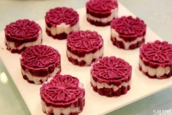 紫薯山藥糕含有營養(yǎng)價值 吃紫薯山藥糕的好處 紫薯山藥糕含有營養(yǎng)價值 吃紫薯山藥糕的好處