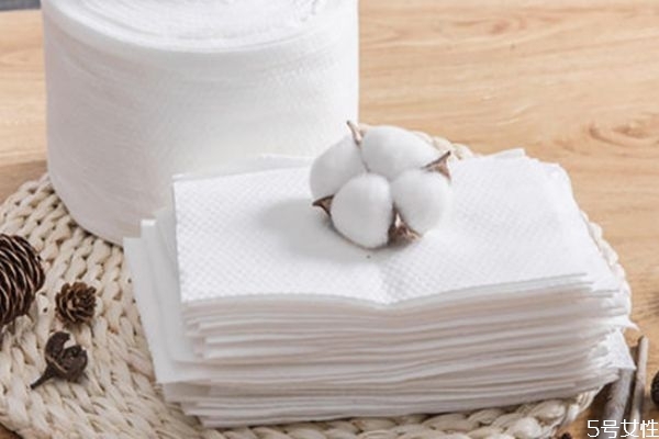 洗臉巾可以當卸妝棉用嗎 洗臉巾平紋好還是珍珠紋好 洗臉巾可以當卸妝棉用嗎 洗臉巾平紋好還是珍珠紋好