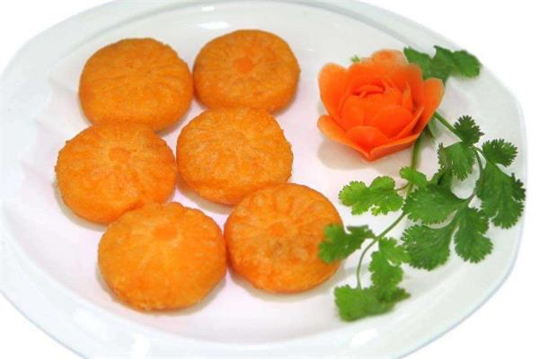 南瓜餅用小火還是大火炸 炸過(guò)的南瓜餅?zāi)芊哦嗑? alt=