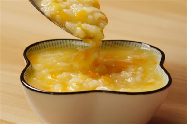 南瓜粥吃了會(huì)胖嗎 南瓜粥的熱量是多少 南瓜粥吃了會(huì)胖嗎 南瓜粥的熱量是多少