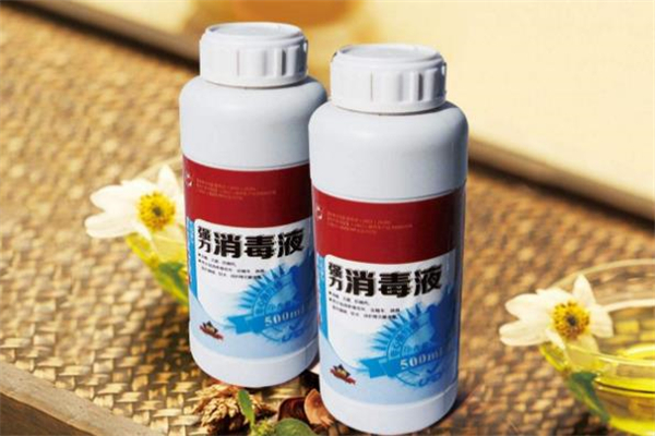 84消毒液能洗餐具嗎 84消毒液洗餐具有毒嗎 84消毒液能洗餐具嗎 84消毒液洗餐具有毒嗎