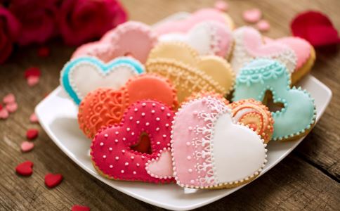 經(jīng)期吃甜食會長胖嗎 經(jīng)期吃東西真的不會胖嗎 經(jīng)期吃甜食會長胖嗎 經(jīng)期吃東西真的不會胖嗎