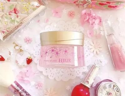 怡麗絲爾櫻花面膜效果如何 怡麗絲爾櫻花面膜的功效 怡麗絲爾櫻花面膜效果如何 怡麗絲爾櫻花面膜的功效