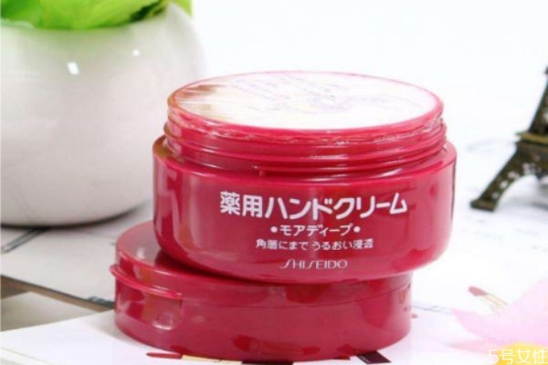 資生堂護(hù)手霜好用嗎 資生堂美潤(rùn)護(hù)手霜 資生堂護(hù)手霜好用嗎 資生堂美潤(rùn)護(hù)手霜