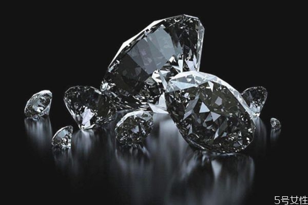 星耀鉆石和普通鉆石的區(qū)別 珂蘭鉆石星耀和普通鉆石 星耀鉆石和普通鉆石的區(qū)別 珂蘭鉆石星耀和普通鉆石