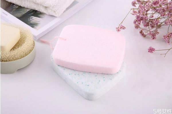 洗臉撲怎么打出泡沫 洗臉撲為什么揉不出泡沫 洗臉撲怎么打出泡沫 洗臉撲為什么揉不出泡沫