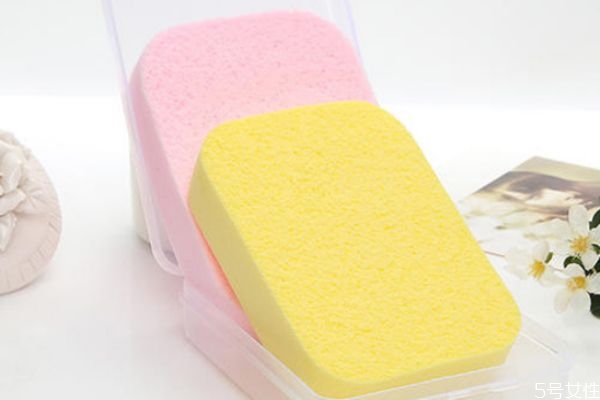 洗臉撲過(guò)期了還可以用嗎 用洗臉撲洗臉好嗎