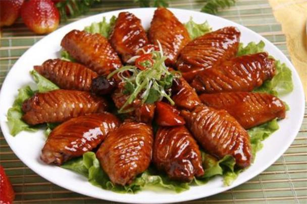 可樂雞翅怎么做顏色好看 可樂雞翅怎么收汁 可樂雞翅怎么做顏色好看 可樂雞翅怎么收汁