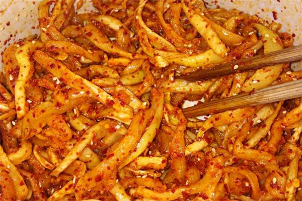 五香蘿卜干的做法 五香蘿卜干可以經(jīng)常吃嗎 五香蘿卜干的做法 五香蘿卜干可以經(jīng)常吃嗎