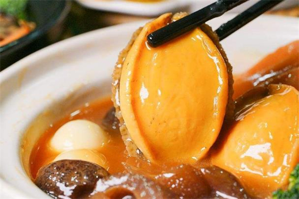 鮑魚汁撈飯里面有鮑魚嗎 鮑魚汁撈飯寶寶能吃嗎 鮑魚汁撈飯里面有鮑魚嗎 鮑魚汁撈飯寶寶能吃嗎