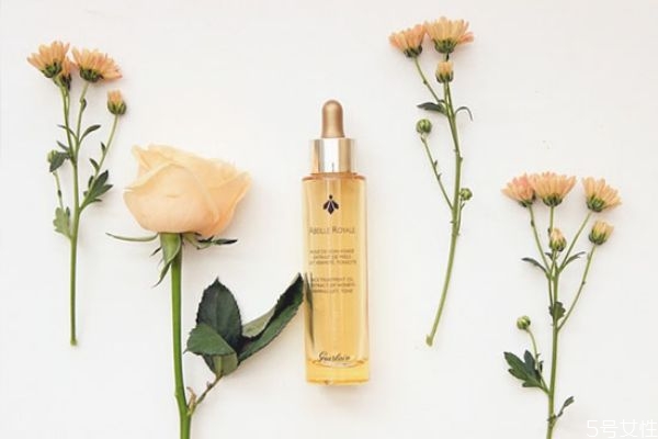 嬌蘭復(fù)原蜜孕婦能用嗎 嬌蘭復(fù)原蜜適合油皮嗎 嬌蘭復(fù)原蜜孕婦能用嗎 嬌蘭復(fù)原蜜適合油皮嗎