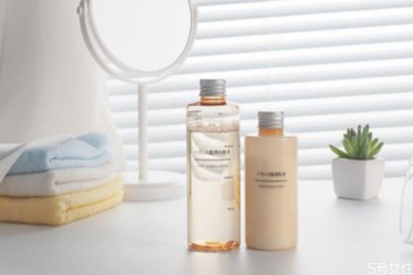 水乳有什么用 水和乳液有什么作用 水乳有什么用 水和乳液有什么作用