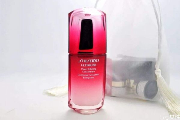 資生堂紅腰子白天晚上都能用嗎 搭配紅腰子能促進(jìn)吸收 資生堂紅腰子白天晚上都能用嗎 搭配紅腰子能促進(jìn)吸收