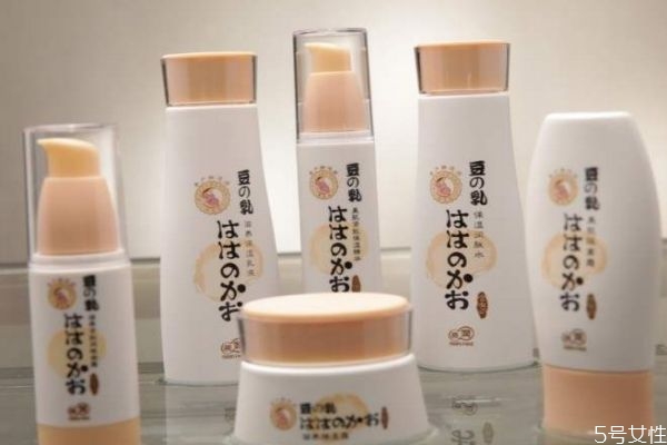 孕婦可以用補水的護膚品嗎 孕婦可以用的大牌護膚品 孕婦可以用補水的護膚品嗎 孕婦可以用的大牌護膚品