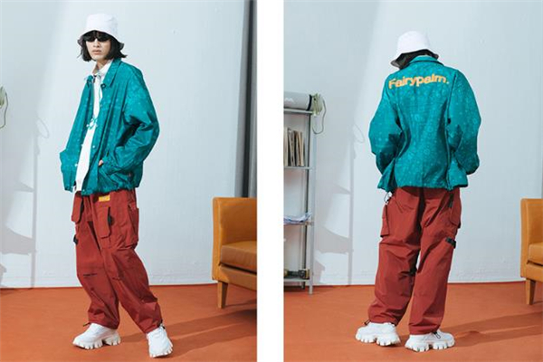 復(fù)古風(fēng)外套怎么搭配 復(fù)古風(fēng)外套搭配圖片 復(fù)古風(fēng)外套怎么搭配 復(fù)古風(fēng)外套搭配圖片