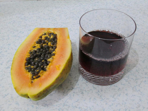 紅酒木瓜湯什么時(shí)候吃好 什么人不適合吃紅酒木瓜湯 紅酒木瓜湯什么時(shí)候吃好 什么人不適合吃紅酒木瓜湯