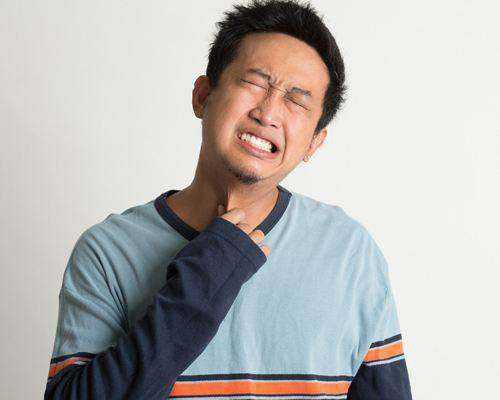 為什么嗓子吞咽會疼 嗓子吞咽疼要注意什么 為什么嗓子吞咽會疼 嗓子吞咽疼要注意什么