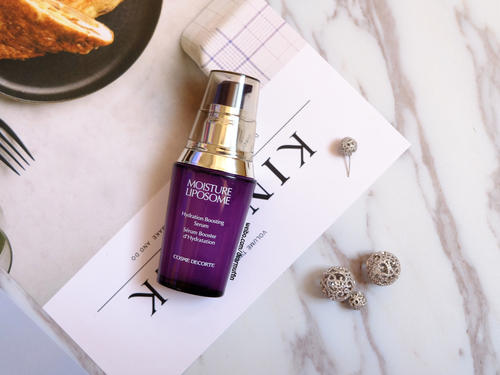 美容液是什么 美容液和爽膚水的區(qū)別 美容液是什么 美容液和爽膚水的區(qū)別