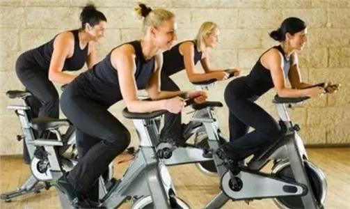 騎動感單車要戴護腰嗎 腰不好能騎動感單車嗎 騎動感單車要戴護腰嗎 腰不好能騎動感單車嗎