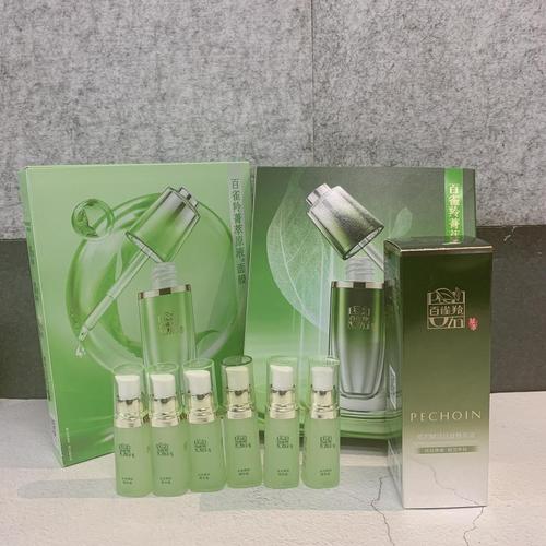 百雀羚復(fù)活小綠瓶使用方法 百雀羚復(fù)活小綠瓶效果好嗎 百雀羚復(fù)活小綠瓶使用方法 百雀羚復(fù)活小綠瓶效果好嗎