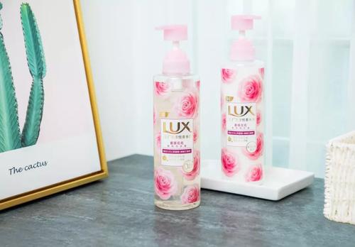 力士花漾悅香洗發(fā)水好用嗎 力士花漾悅香洗發(fā)水使用方法 力士花漾悅香洗發(fā)水好用嗎 力士花漾悅香洗發(fā)水使用方法