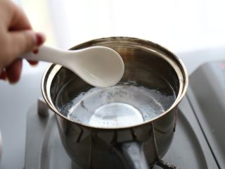 熏醋可以用來治鼻塞嗎 熏醋對(duì)呼吸系統(tǒng)的危害 熏醋可以用來治鼻塞嗎 熏醋對(duì)呼吸系統(tǒng)的危害