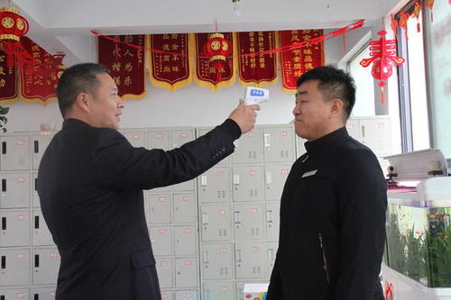 紅外線體溫計準嗎 紅外線體溫計超過多少發(fā)燒 紅外線體溫計準嗎 紅外線體溫計超過多少發(fā)燒