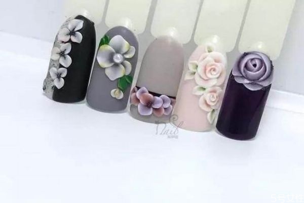 美甲雕花的技巧 美甲雕花教程 美甲雕花的技巧 美甲雕花教程