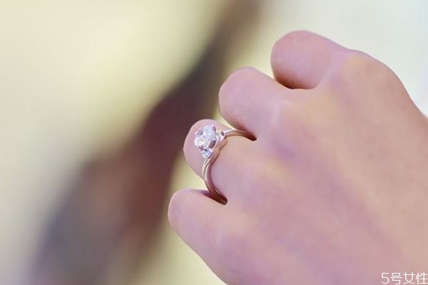 結(jié)婚回門是什么意思 結(jié)婚回門有什么講究規(guī)矩 結(jié)婚回門是什么意思 結(jié)婚回門有什么講究規(guī)矩