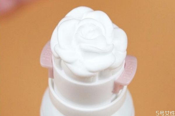 潔面慕斯是什么 潔面慕斯什么意思 潔面慕斯是什么 潔面慕斯什么意思