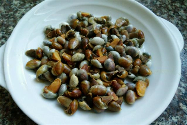 蔥油泥螺的做法 蔥油泥螺可以經常吃嗎 蔥油泥螺的做法 蔥油泥螺可以經常吃嗎