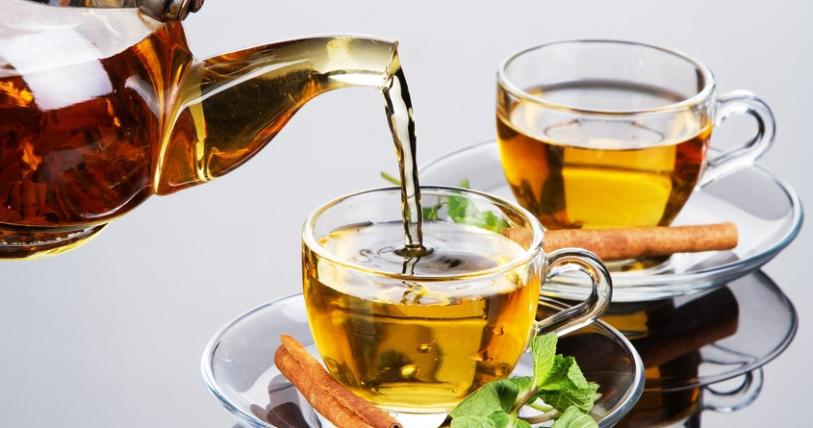 涼茶要飯后喝嗎 涼茶為什么不能空腹喝 涼茶要飯后喝嗎 涼茶為什么不能空腹喝