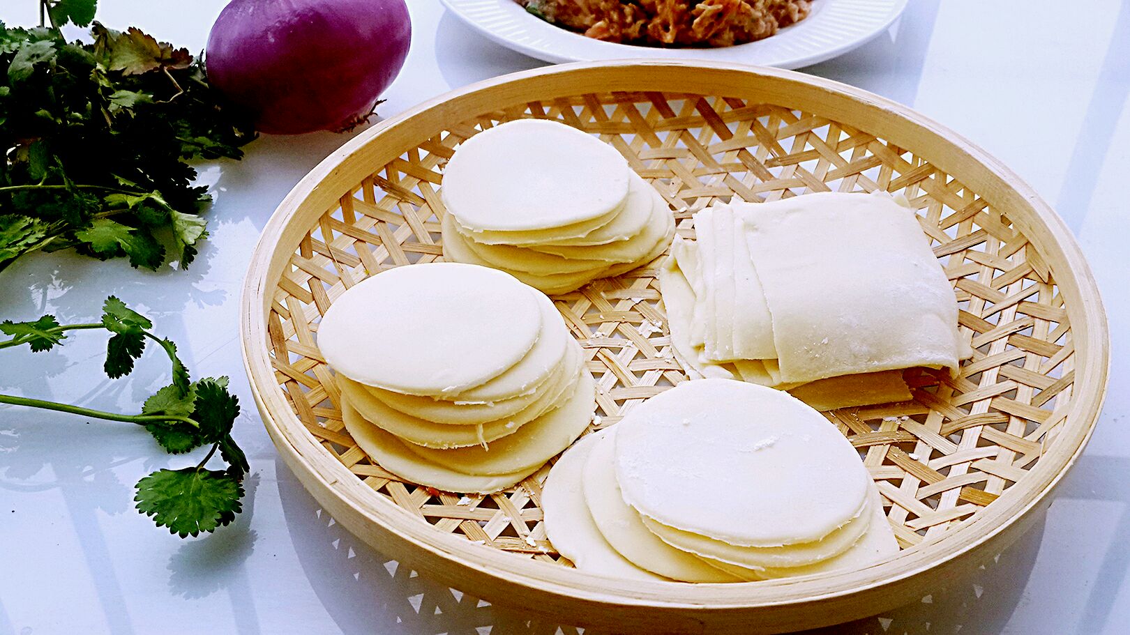 餃子皮可以放蘇打粉嗎 餃子皮怎么疊放不粘連 餃子皮可以放蘇打粉嗎 餃子皮怎么疊放不粘連