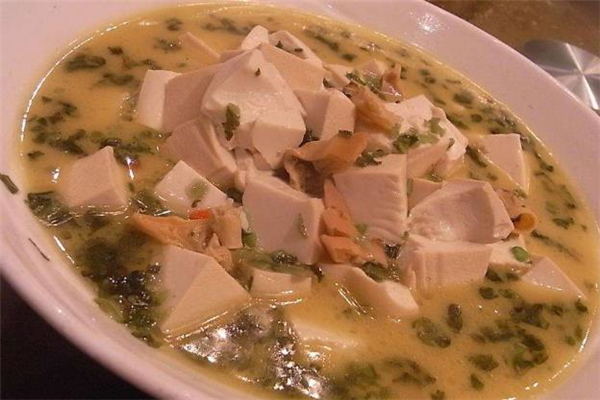 咸菜煮豆腐的做法 咸菜煮豆腐先放咸菜還是先放豆腐 咸菜煮豆腐的做法 咸菜煮豆腐先放咸菜還是先放豆腐