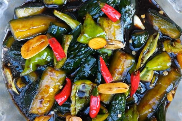 黃瓜咸菜怎么保存 黃瓜咸菜可以經(jīng)常吃嗎 黃瓜咸菜怎么保存 黃瓜咸菜可以經(jīng)常吃嗎