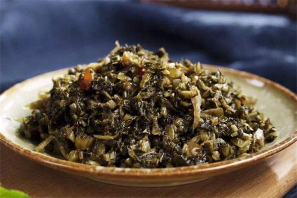 腌咸菜多長時(shí)間能吃 腌咸菜怎么吃才健康 腌咸菜多長時(shí)間能吃 腌咸菜怎么吃才健康