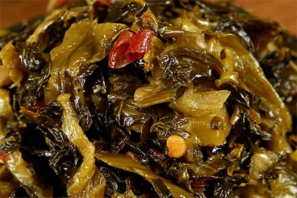 腌咸菜放多少鹽 腌咸菜用什么容器 腌咸菜放多少鹽 腌咸菜用什么容器