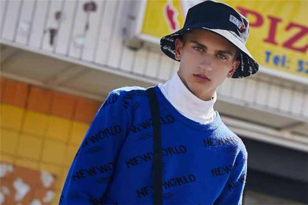 男生換季戴什么帽子好看 換季男生帽子搭配技巧 男生換季戴什么帽子好看 換季男生帽子搭配技巧