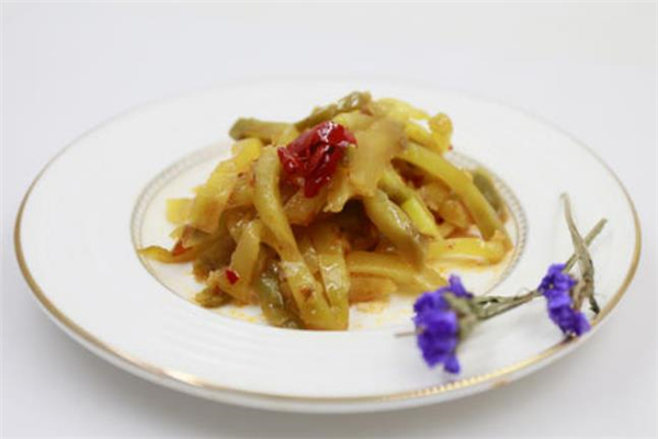 成包酸菜需要洗嗎 成包酸菜怎么洗比較干凈呢